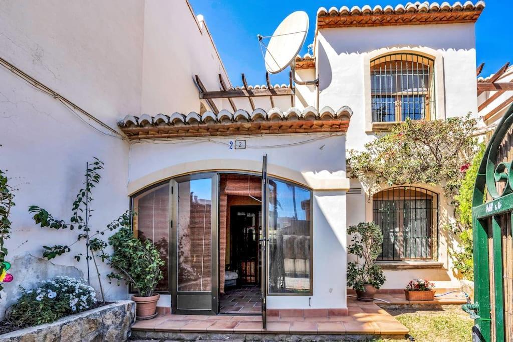 La Isla Casa Barnaby Villa Platja de Larenal Eksteriør billede